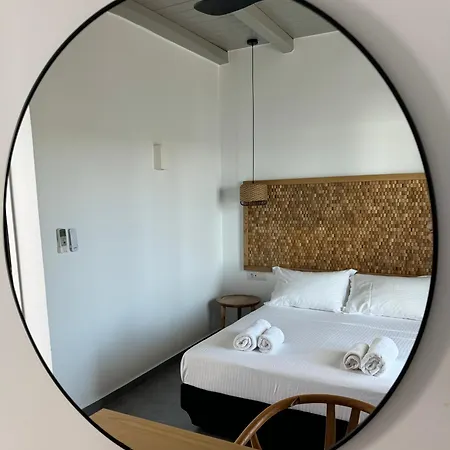 Hotel Parian Village - Adults Only